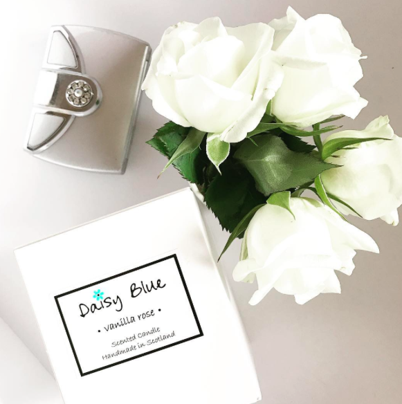 3 Best Candle Scents for Summer