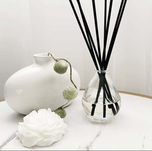 Teardrop Reed Bottle (100ml)